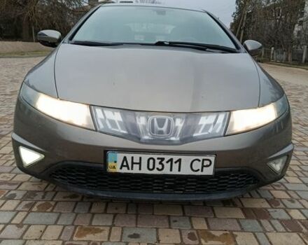 Серый Хонда Цивик, объемом двигателя 1.8 л и пробегом 44 тыс. км за 3800 $, фото 1 на Automoto.ua