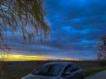 Серый Хонда Цивик, объемом двигателя 1.8 л и пробегом 217 тыс. км за 7500 $, фото 1 на Automoto.ua