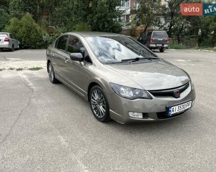 Серый Хонда Цивик, объемом двигателя 1.8 л и пробегом 237 тыс. км за 6800 $, фото 1 на Automoto.ua