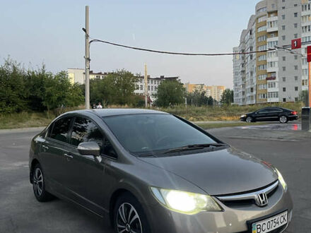 Серый Хонда Цивик, объемом двигателя 1.8 л и пробегом 298 тыс. км за 5200 $, фото 1 на Automoto.ua