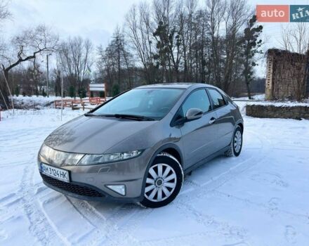 Серый Хонда Цивик, объемом двигателя 1.8 л и пробегом 203 тыс. км за 6700 $, фото 1 на Automoto.ua