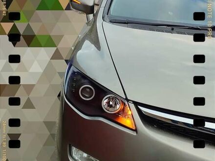 Сірий Хонда Сівік, об'ємом двигуна 1.8 л та пробігом 160 тис. км за 8000 $, фото 1 на Automoto.ua