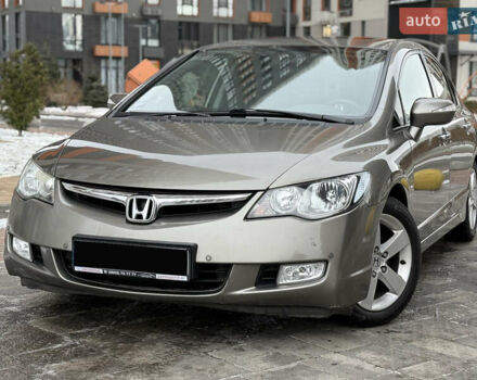 Серый Хонда Цивик, объемом двигателя 1.8 л и пробегом 189 тыс. км за 6222 $, фото 1 на Automoto.ua