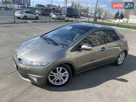 Хонда Сівік 2008 у Києві на Automoto.ua Сірий Хонда Сівік, об'ємом двигуна 1.8 л та пробігом 169 тис. км за 7800 $, фото 1 на Automoto.ua