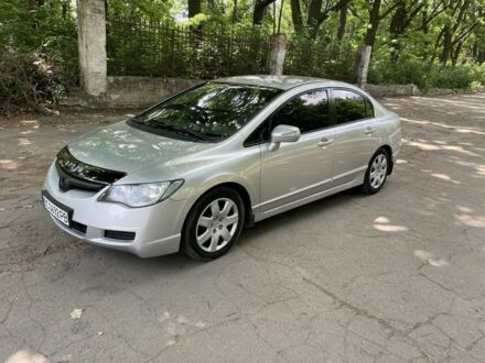 Хонда Сівік 2008 у Дніпро (Дніпропетровську) на Automoto.ua Сірий Хонда Сівік, об'ємом двигуна 1.8 л та пробігом 193 тис. км за 6700 $, фото 1 на Automoto.ua