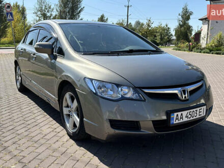 Сірий Хонда Сівік, об'ємом двигуна 1.8 л та пробігом 265 тис. км за 4150 $, фото 1 на Automoto.ua