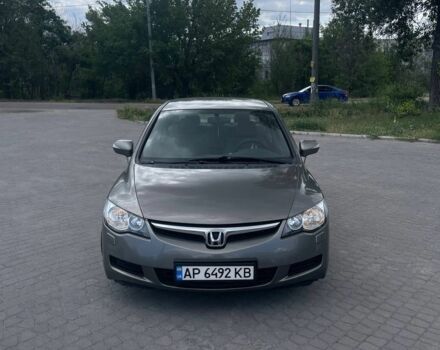 Серый Хонда Цивик, объемом двигателя 1.8 л и пробегом 250 тыс. км за 3000 $, фото 1 на Automoto.ua