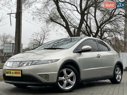 Хонда Сівік 2008 у Миколаєві на Automoto.ua Сірий Хонда Сівік, об'ємом двигуна 1.4 л та пробігом 295 тис. км за 5999 $, фото 1 на Automoto.ua