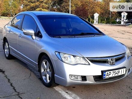 Хонда Цивик 2008 в Запорожье на Automoto.ua Серый Хонда Цивик, объемом двигателя 1.8 л и пробегом 200 тыс. км за 7600 $, фото 1 на Automoto.ua