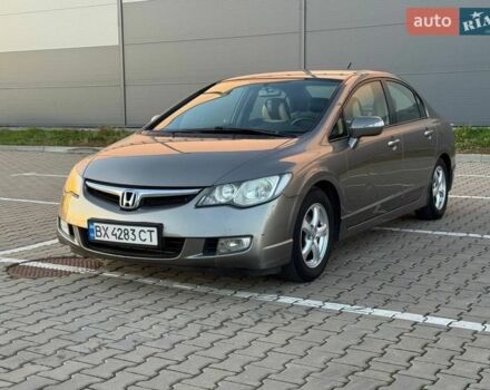 Серый Хонда Цивик, объемом двигателя 1.34 л и пробегом 315 тыс. км за 5500 $, фото 1 на Automoto.ua