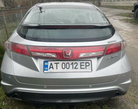 Серый Хонда Цивик, объемом двигателя 1.8 л и пробегом 200 тыс. км за 6400 $, фото 1 на Automoto.ua