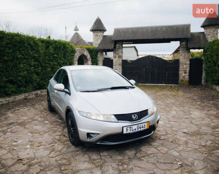 Серый Хонда Цивик, объемом двигателя 1.4 л и пробегом 159 тыс. км за 8300 $, фото 1 на Automoto.ua