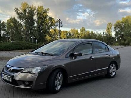 Серый Хонда Цивик, объемом двигателя 1.8 л и пробегом 237 тыс. км за 8500 $, фото 1 на Automoto.ua