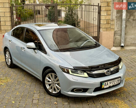 Хонда Цивик 2012 в Одессе на Automoto.ua Серый Хонда Цивик, объемом двигателя 1.8 л и пробегом 165 тыс. км за 10500 $, фото 1 на Automoto.ua