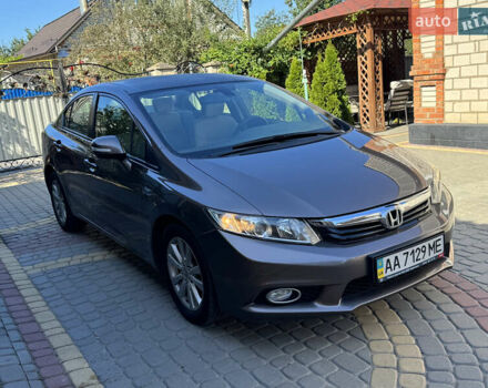 Сірий Хонда Сівік, об'ємом двигуна 1.8 л та пробігом 48 тис. км за 12300 $, фото 1 на Automoto.ua