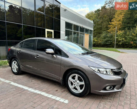 Хонда Цивик 2012 в Виннице на Automoto.ua Серый Хонда Цивик, объемом двигателя 1.8 л и пробегом 144 тыс. км за 12500 $, фото 1 на Automoto.ua