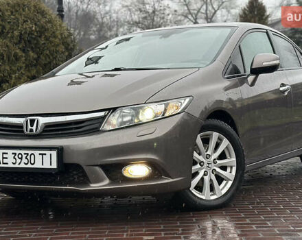 Сірий Хонда Сівік, об'ємом двигуна 1.8 л та пробігом 226 тис. км за 9300 $, фото 1 на Automoto.ua