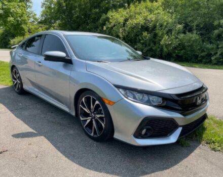 Серый Хонда Цивик, объемом двигателя 1.5 л и пробегом 68 тыс. км за 8500 $, фото 1 на Automoto.ua