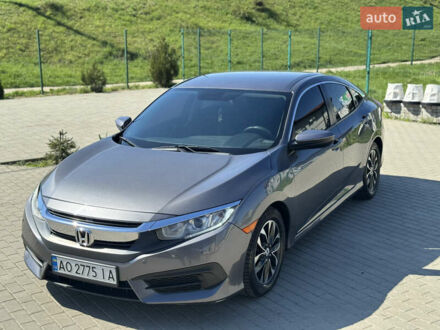 Хонда Цивик 2017 в Мукачеве на Automoto.ua Серый Хонда Цивик, объемом двигателя 2 л и пробегом 216 тыс. км за 11000 $, фото 1 на Automoto.ua