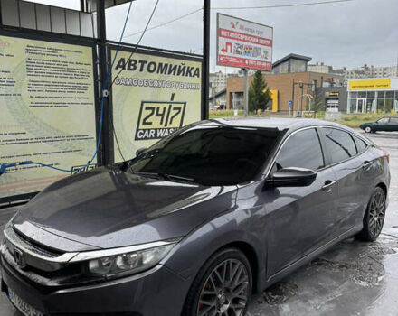 Сірий Хонда Сівік, об'ємом двигуна 2 л та пробігом 220 тис. км за 11000 $, фото 1 на Automoto.ua