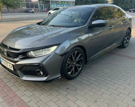 Серый Хонда Цивик, объемом двигателя 1.5 л и пробегом 116 тыс. км за 18000 $, фото 1 на Automoto.ua