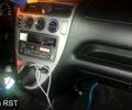 Синій Хонда Сівік, об'ємом двигуна 14 л та пробігом 296 тис. км за 3900 $, фото 7 на Automoto.ua