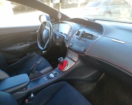 Синий Хонда Цивик, объемом двигателя 1.8 л и пробегом 233 тыс. км за 5999 $, фото 6 на Automoto.ua