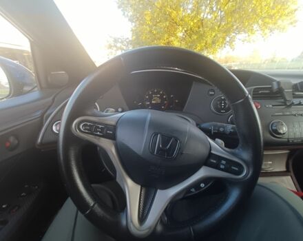 Синий Хонда Цивик, объемом двигателя 1.8 л и пробегом 233 тыс. км за 5999 $, фото 7 на Automoto.ua