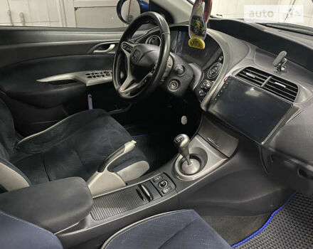 Синий Хонда Цивик, объемом двигателя 1.8 л и пробегом 306 тыс. км за 4800 $, фото 48 на Automoto.ua