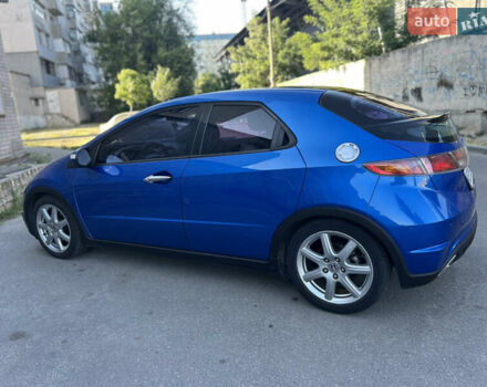 Синій Хонда Сівік, об'ємом двигуна 1.8 л та пробігом 150 тис. км за 7300 $, фото 3 на Automoto.ua
