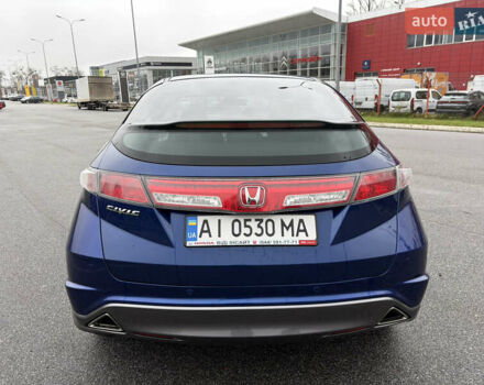 Синий Хонда Цивик, объемом двигателя 1.8 л и пробегом 194 тыс. км за 8300 $, фото 6 на Automoto.ua