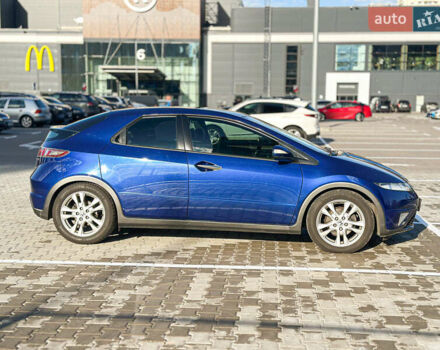 Синий Хонда Цивик, объемом двигателя 1.8 л и пробегом 141 тыс. км за 9500 $, фото 4 на Automoto.ua