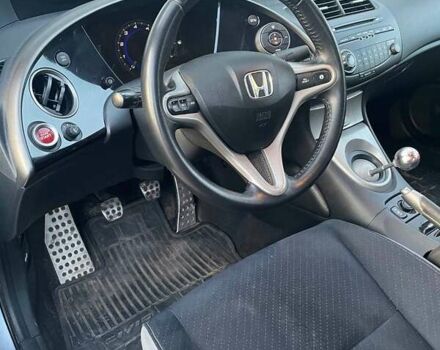 Синий Хонда Цивик, объемом двигателя 1.3 л и пробегом 230 тыс. км за 5850 $, фото 27 на Automoto.ua