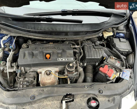 Синий Хонда Цивик, объемом двигателя 1.8 л и пробегом 186 тыс. км за 8200 $, фото 10 на Automoto.ua