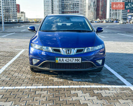 Синий Хонда Цивик, объемом двигателя 1.8 л и пробегом 141 тыс. км за 9500 $, фото 2 на Automoto.ua