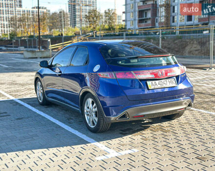 Синий Хонда Цивик, объемом двигателя 1.8 л и пробегом 141 тыс. км за 9500 $, фото 7 на Automoto.ua