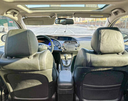 Синий Хонда Цивик, объемом двигателя 1.8 л и пробегом 141 тыс. км за 9500 $, фото 15 на Automoto.ua