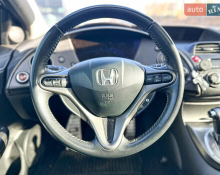 Синий Хонда Цивик, объемом двигателя 1.8 л и пробегом 141 тыс. км за 9500 $, фото 11 на Automoto.ua