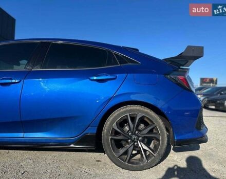 Синий Хонда Цивик, объемом двигателя 1.5 л и пробегом 143 тыс. км за 15290 $, фото 5 на Automoto.ua