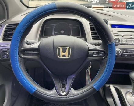 Синий Хонда Цивик, объемом двигателя 1.8 л и пробегом 284 тыс. км за 5290 $, фото 12 на Automoto.ua