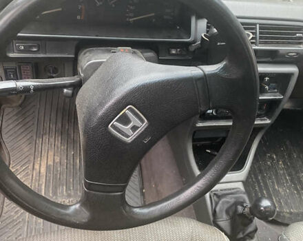 Синий Хонда Цивик, объемом двигателя 1.4 л и пробегом 200 тыс. км за 950 $, фото 6 на Automoto.ua