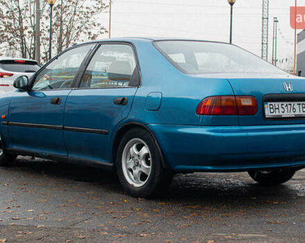 Синий Хонда Цивик, объемом двигателя 1.49 л и пробегом 330 тыс. км за 3000 $, фото 1 на Automoto.ua