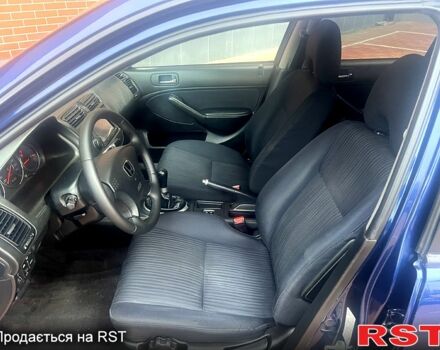 Синий Хонда Цивик, объемом двигателя 1.6 л и пробегом 218 тыс. км за 3900 $, фото 9 на Automoto.ua