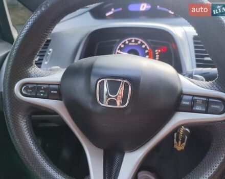 Синий Хонда Цивик, объемом двигателя 1.8 л и пробегом 201 тыс. км за 4999 $, фото 4 на Automoto.ua