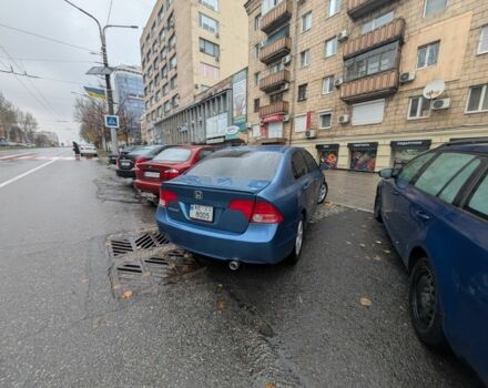 Синий Хонда Цивик, объемом двигателя 1.8 л и пробегом 269 тыс. км за 5700 $, фото 4 на Automoto.ua