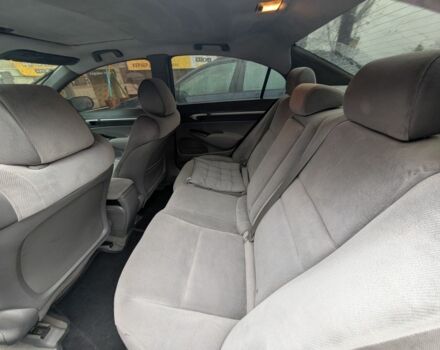 Синий Хонда Цивик, объемом двигателя 1.8 л и пробегом 269 тыс. км за 5700 $, фото 6 на Automoto.ua