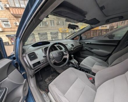 Синий Хонда Цивик, объемом двигателя 1.8 л и пробегом 269 тыс. км за 5700 $, фото 7 на Automoto.ua