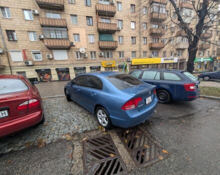 Синий Хонда Цивик, объемом двигателя 1.8 л и пробегом 269 тыс. км за 5700 $, фото 3 на Automoto.ua