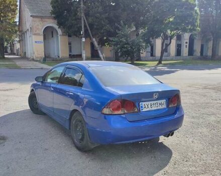 Синий Хонда Цивик, объемом двигателя 1.8 л и пробегом 201 тыс. км за 4999 $, фото 2 на Automoto.ua