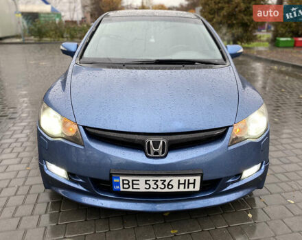 Синий Хонда Цивик, объемом двигателя 1.8 л и пробегом 237 тыс. км за 6000 $, фото 1 на Automoto.ua